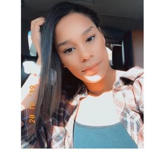 Meet your Posher, Shawna